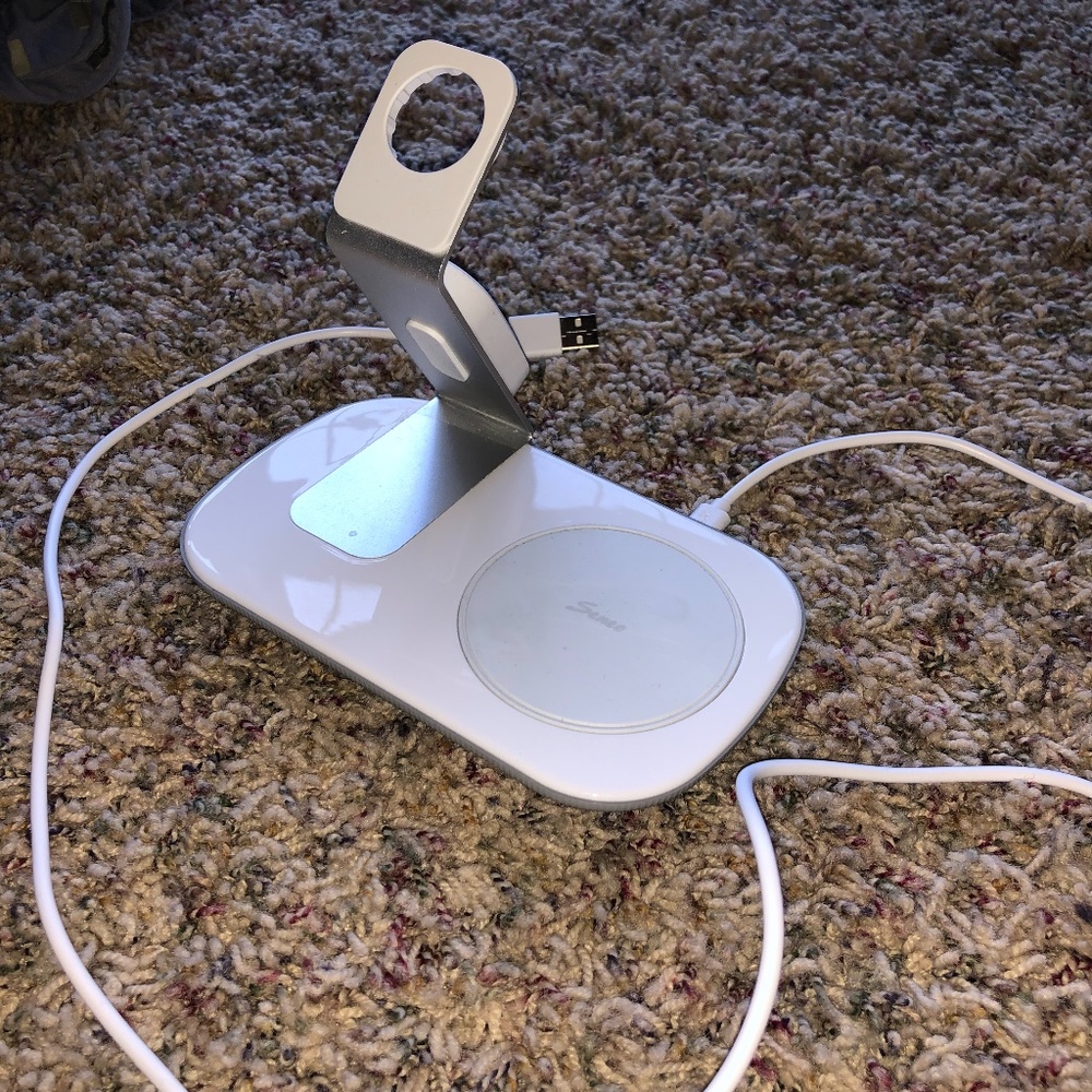 Seneo Wireless Charging Dock